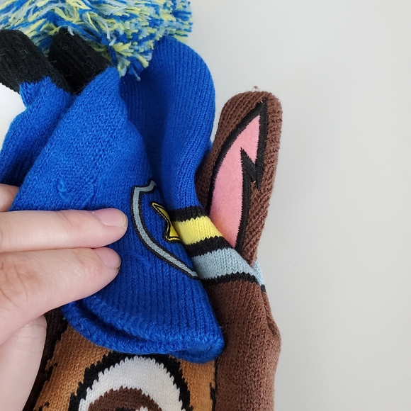 Nickelodeon PAW Patrol beanie and mittens set NWT - Picture 3 of 10